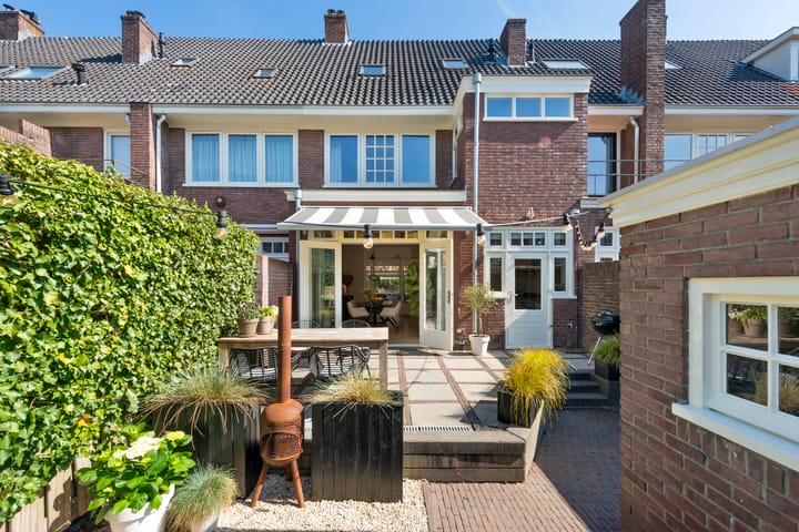 Foto 42 van Megenstraat 12