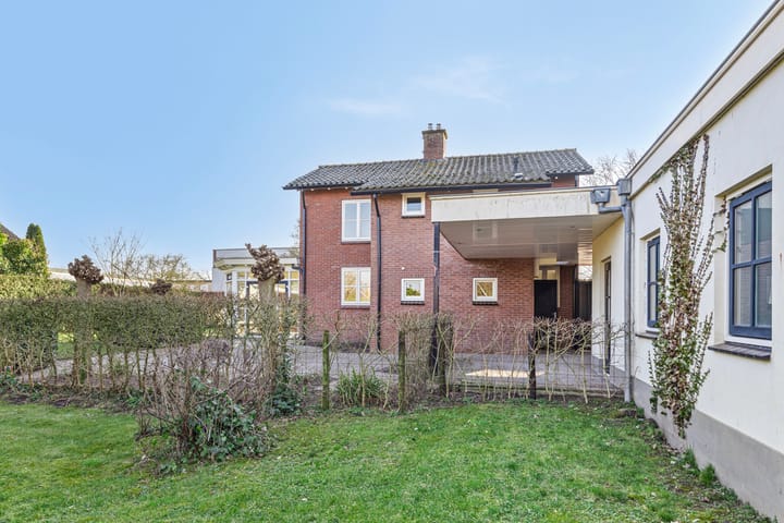 Photo 24 of Misterstraat 13