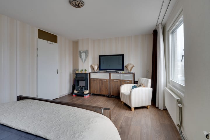 Photo 32 of Vrijheidsplantsoen 29