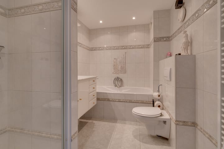 Photo 38 of Vrijheidsplantsoen 29