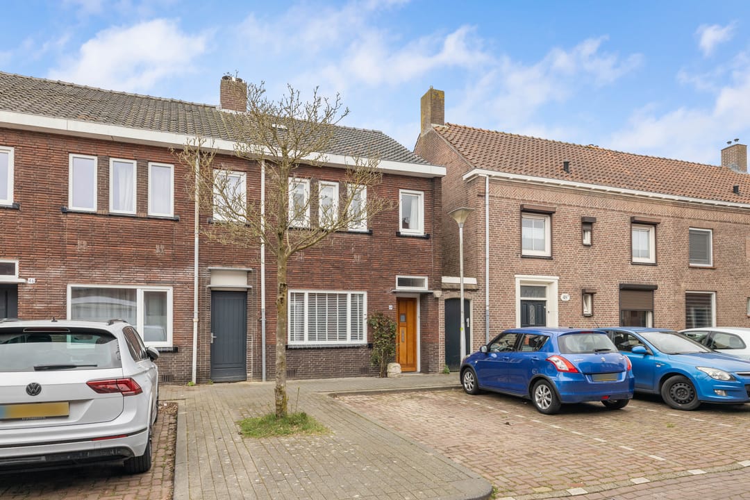 Photo 37 of Christiaan Huygensstraat 48