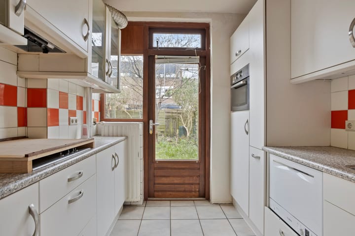 Foto 9 van Van Poelgeestlaan 61