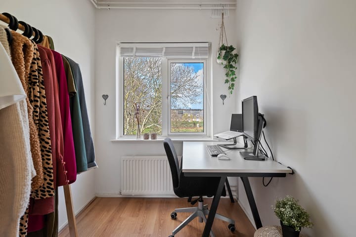 Foto 15 van Einsteinstraat 10-II