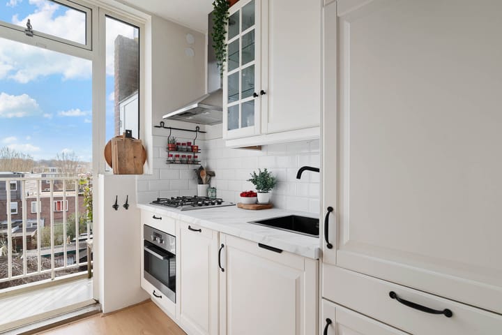 Foto 16 van Einsteinstraat 10-II