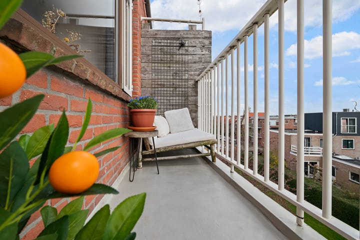 Foto 22 van Einsteinstraat 10-II