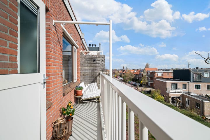 Foto 25 van Einsteinstraat 10-II