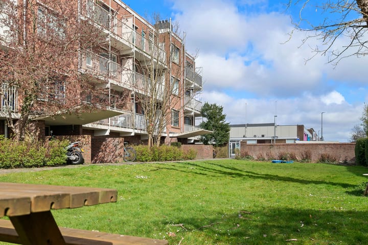 Foto 30 van Einsteinstraat 10-II