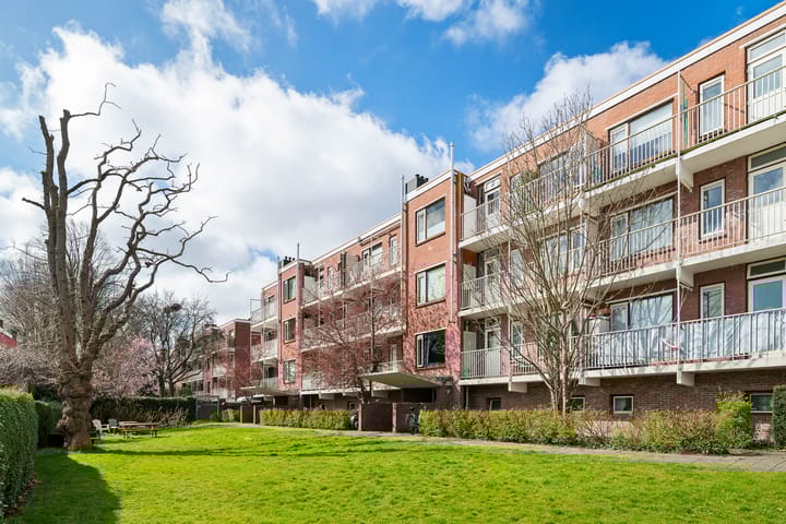 Foto 31 van Einsteinstraat 10-II