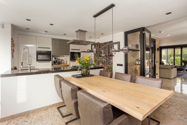 Foto 15 van Laakboulevard 312