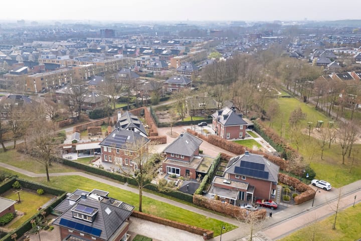 Foto 44 van Laakboulevard 312