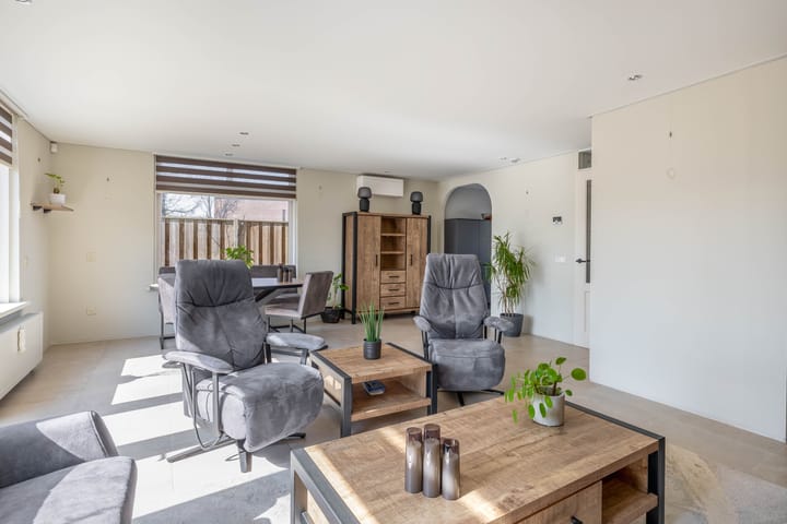 Foto 13 van Damhertstraat 70