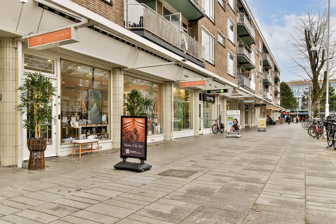 Foto 26 van Middenweg 215-A