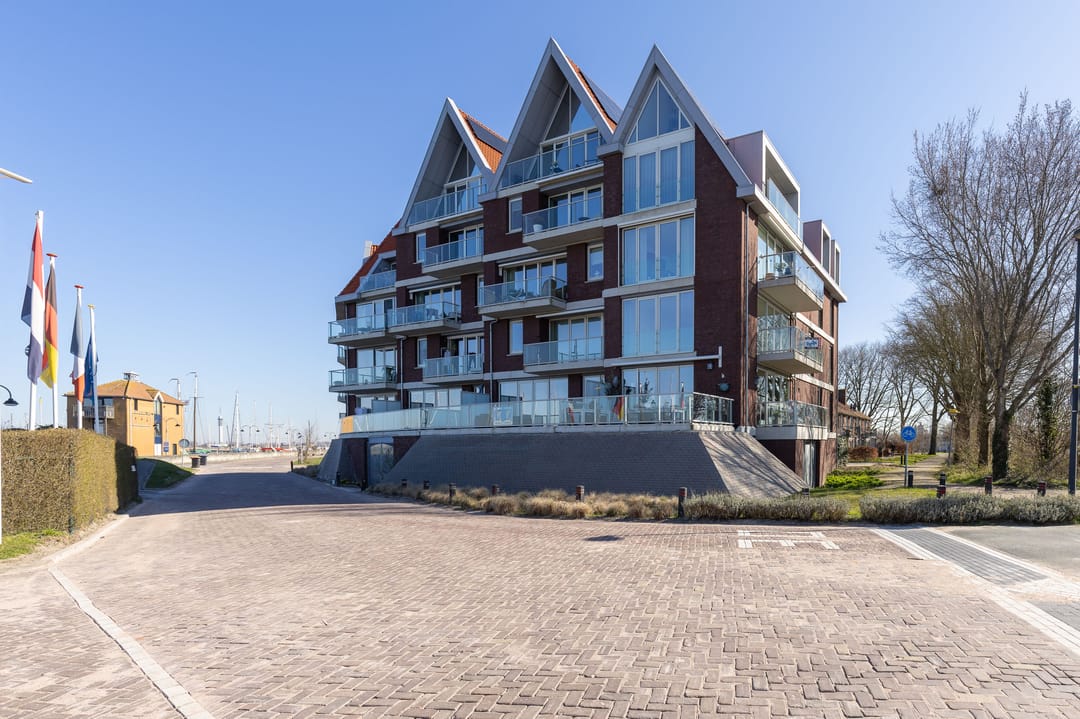 Photo 1 of Pioniersstraat 99