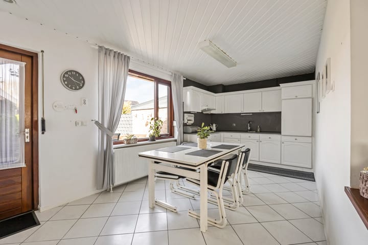 Photo 2 of Rozenstraat 59