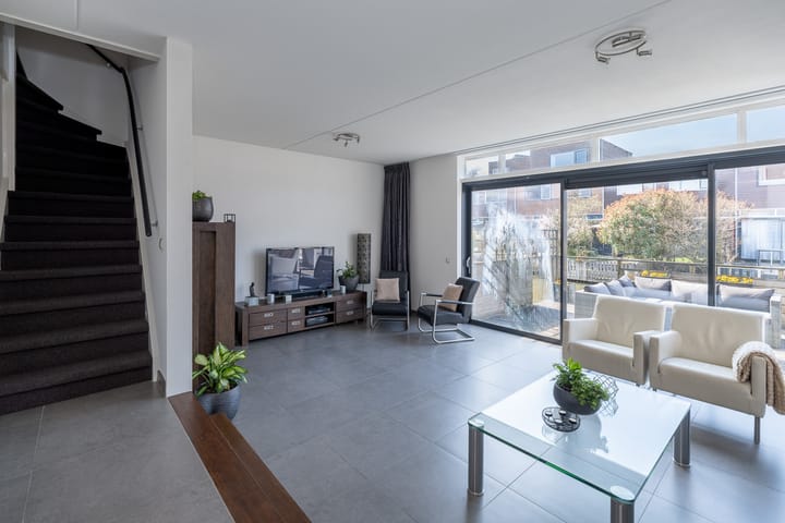 Foto 8 van Singaporestraat 7