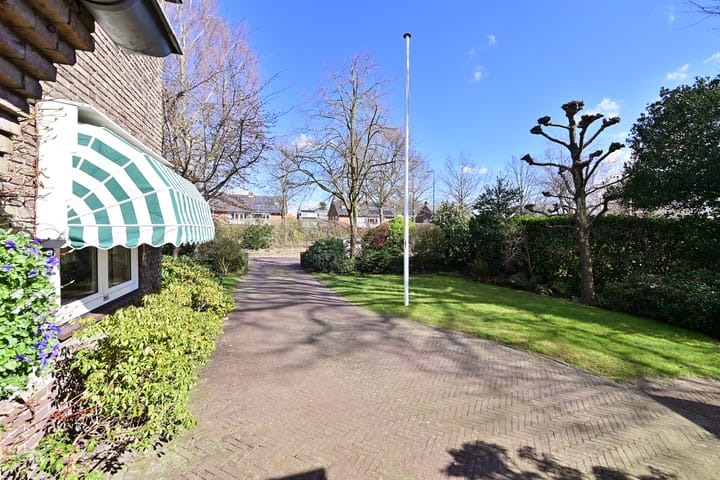 Foto 24 van Rijksweg 30