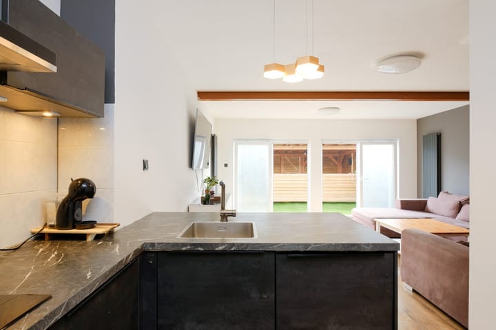 Photo 11 of Melodiestraat 39