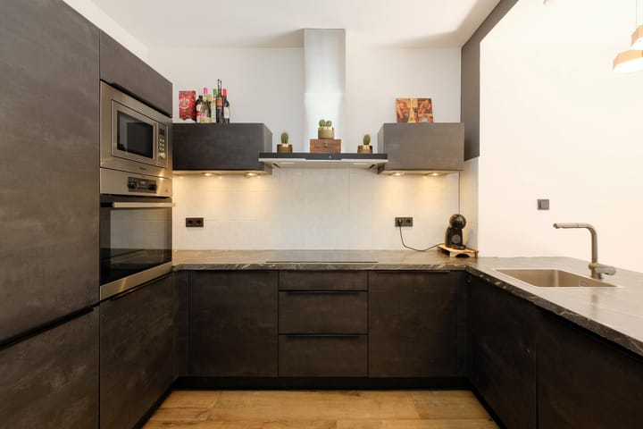 Photo 12 of Melodiestraat 39