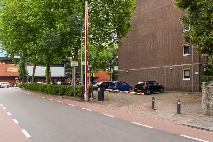 Photo 36 of Larenseweg 157-37