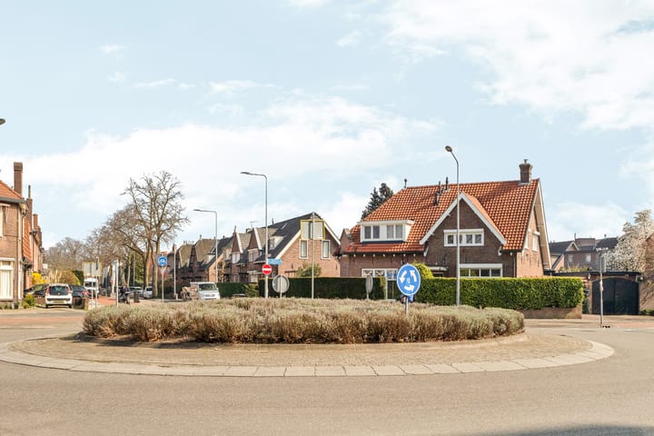 Photo 43 of Larenseweg 157-37