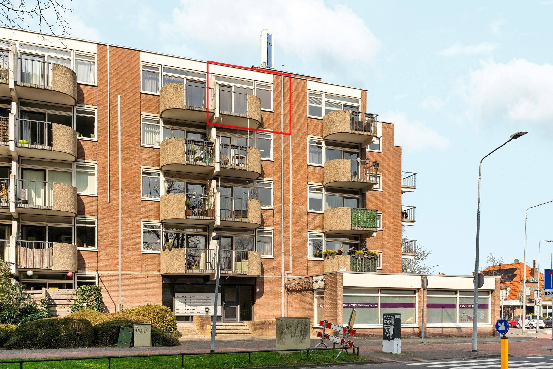 Foto 6 van Larenseweg 157-37