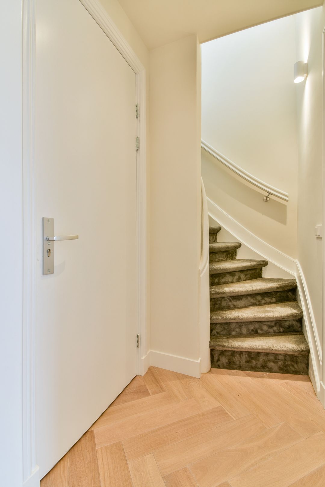 Photo 11 of Tweede Helmersstraat 97-3