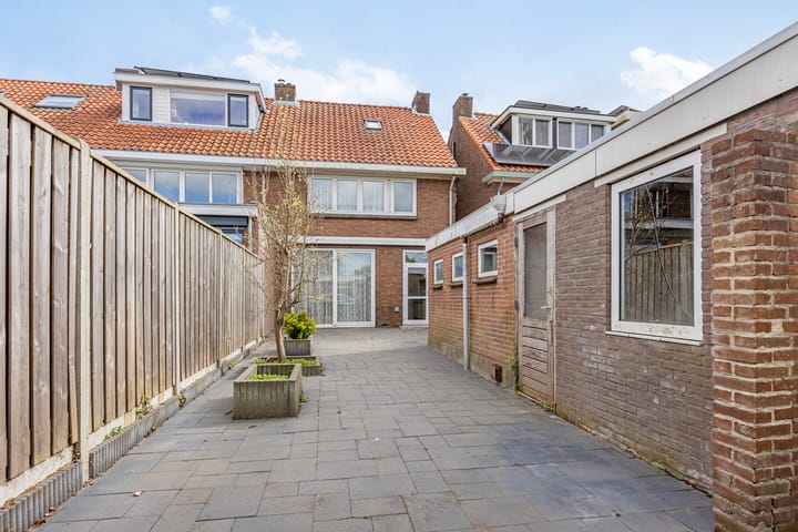 Foto 22 van Johannes Sinthenstraat 25