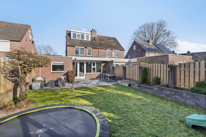 Foto 30 van Bruine Akkers 23