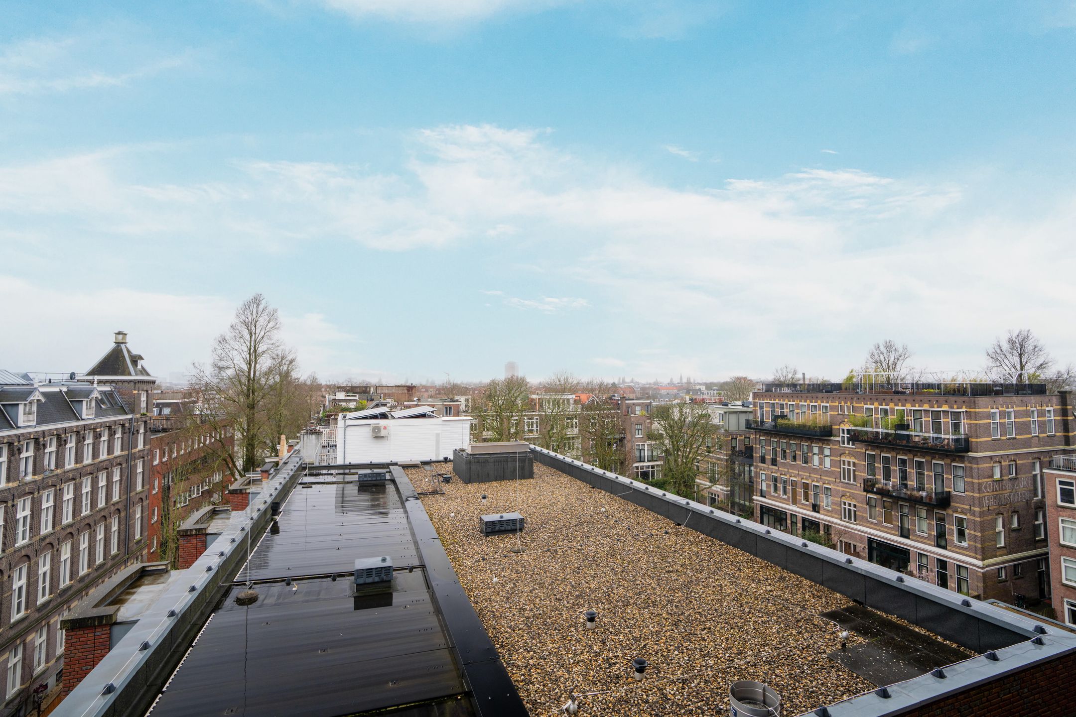 Photo 33 of Marcusstraat 97