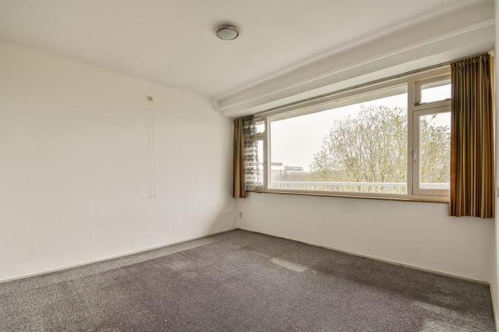 Foto 13 van S. F. van Ossstraat 176