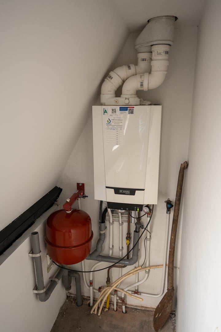 Foto 32 van Newtonstraat 259