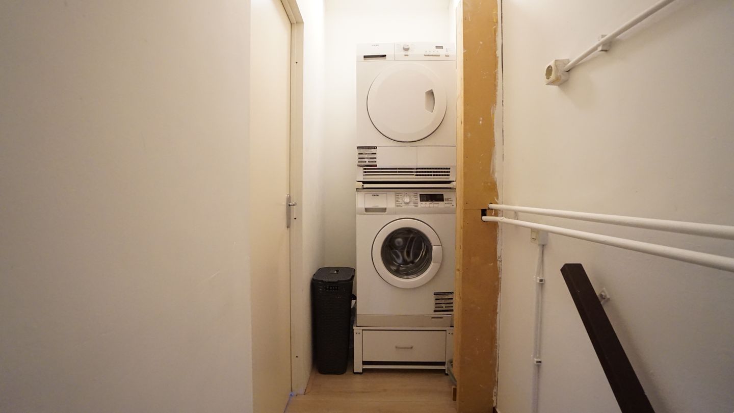 Foto 29 van Haarspitstraat 93