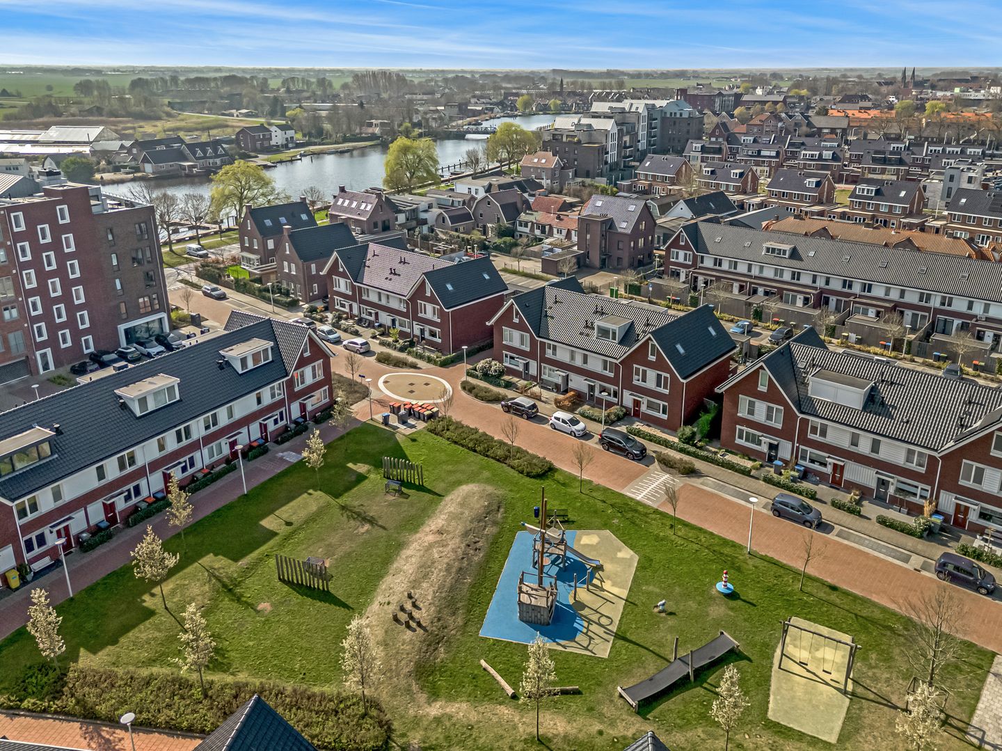 Photo 35 of Burgemeester Brautigamlaan 15