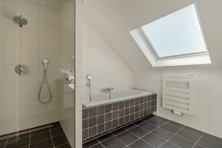 Foto 22 van Iepenlaan 25