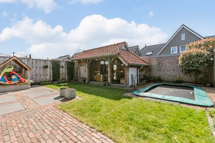 Foto 36 van Iepenlaan 25