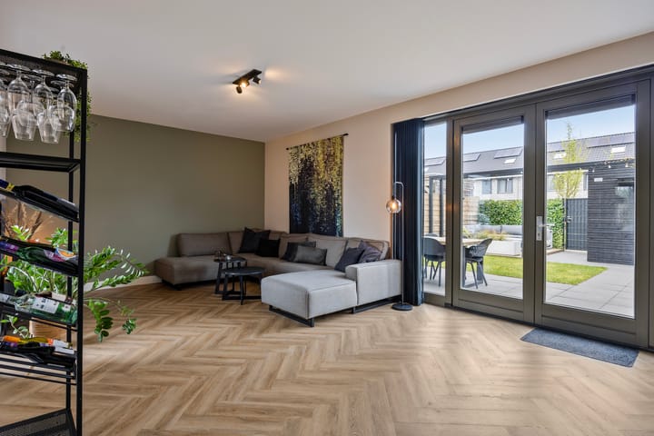 Foto 5 van Vuurlibel 10