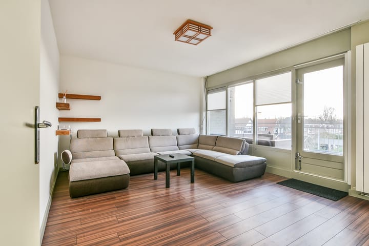 Foto 13 van Venneperhof 17