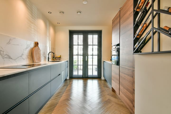 Foto 16 van John Miltonlaan 42