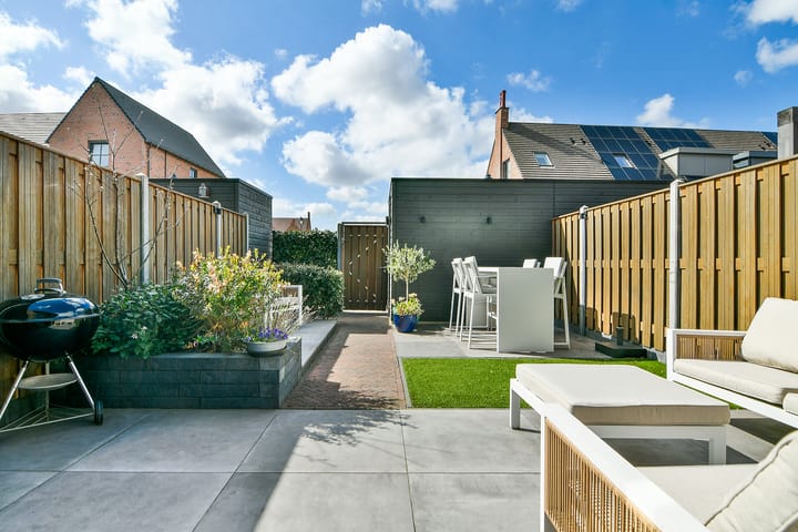 Foto 20 van John Miltonlaan 42