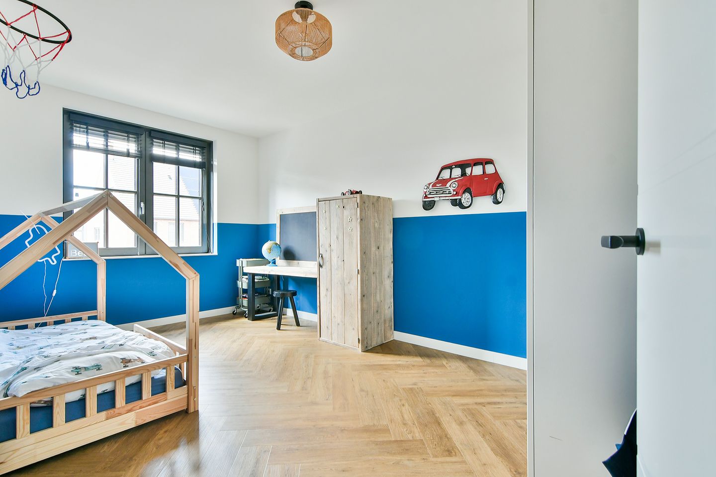 Foto 29 van John Miltonlaan 42