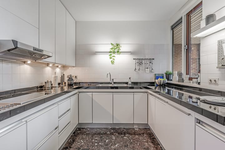 Foto 16 van Amalialaan 13