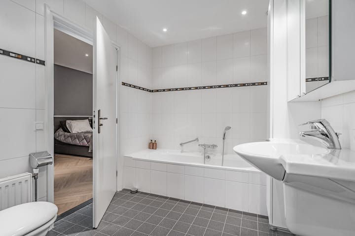 Foto 34 van Amalialaan 13