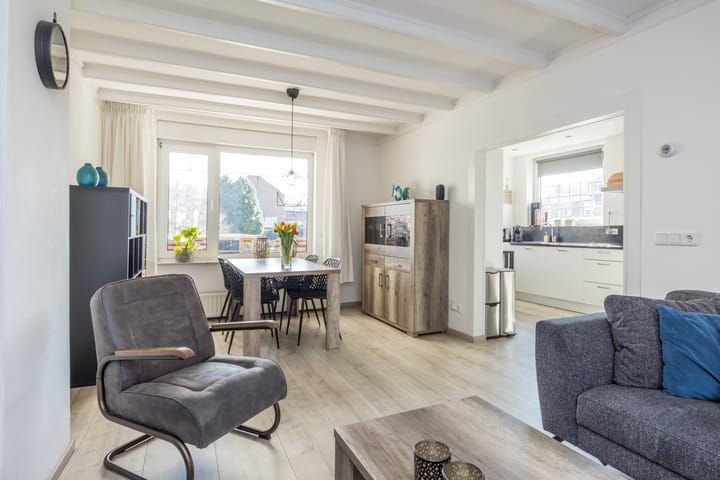 Photo 8 of Mesweg 38