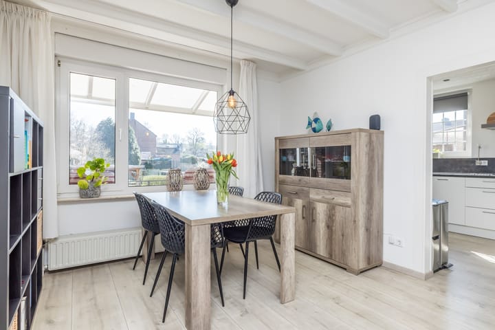 Photo 9 of Mesweg 38