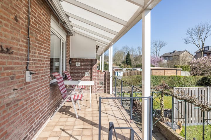 Photo 24 of Mesweg 38