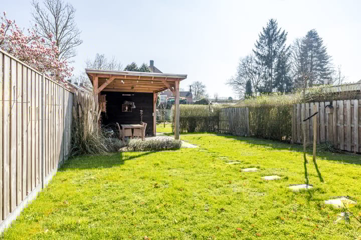 Photo 26 of Mesweg 38