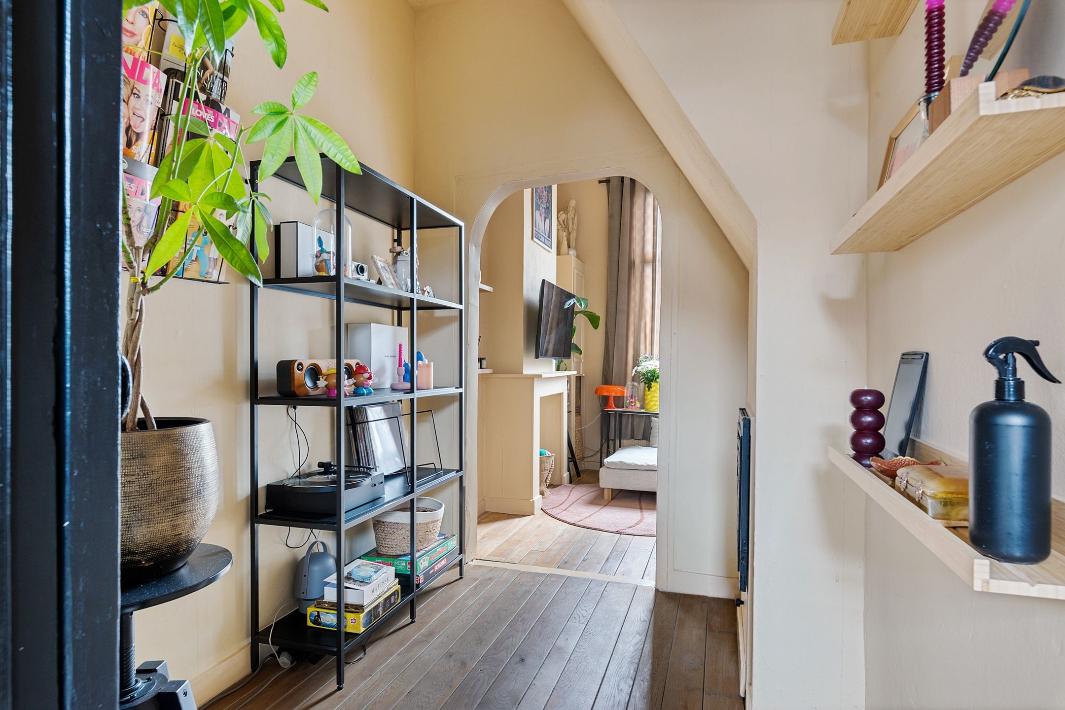 Foto 6 van Van der Laenstraat 28