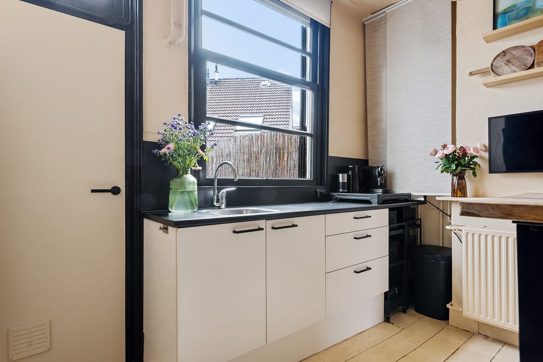 Foto 8 van Van der Laenstraat 28