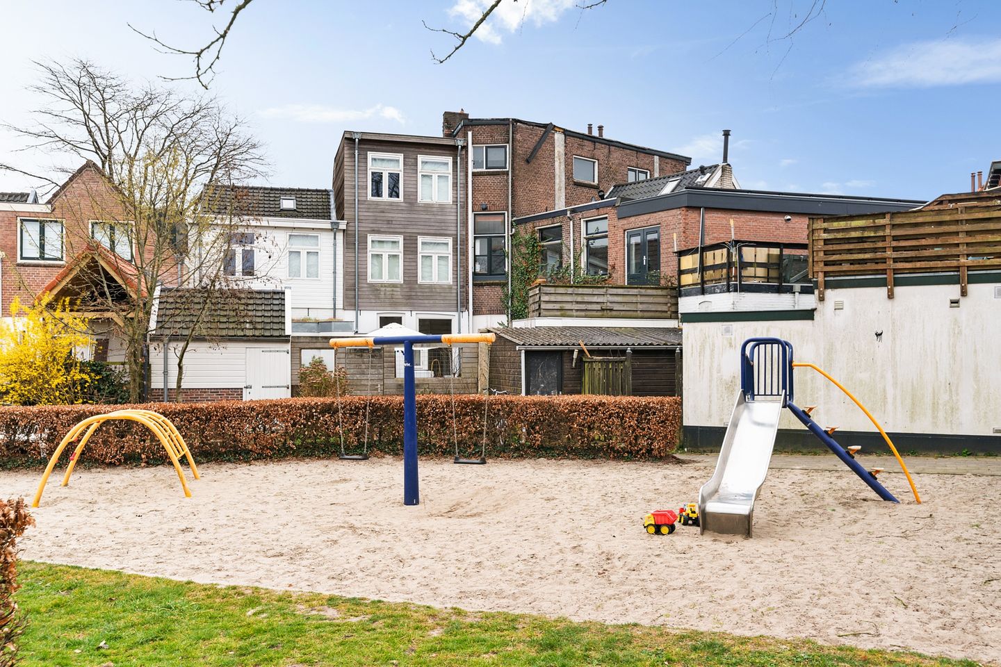 Foto 29 van Van der Laenstraat 28