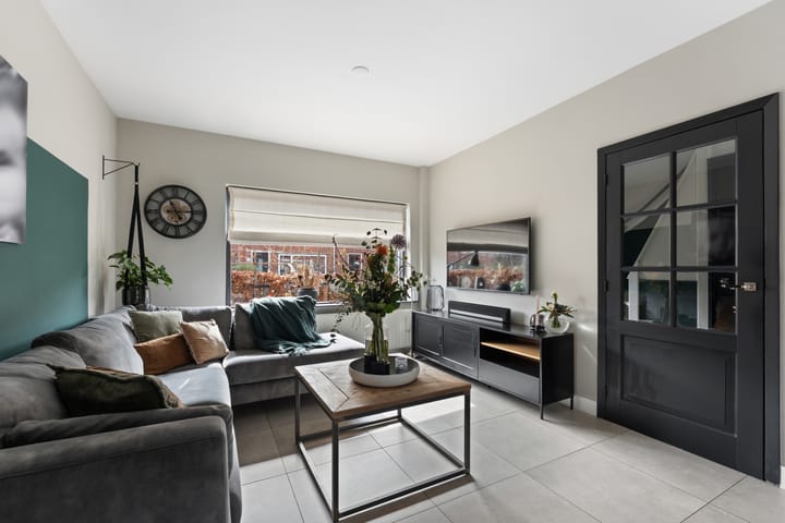 Foto 6 van Azaleastraat 6